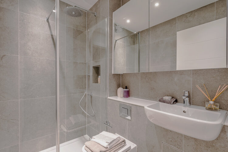 Bathroom-1-1-750×500