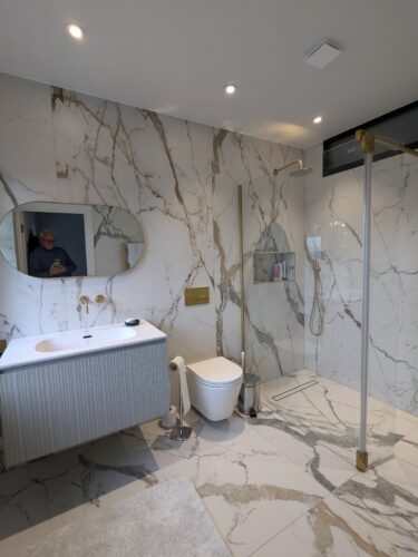 PXL_20241009_090456349-375×500