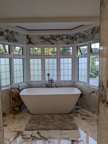 PXL_20241009_090953482-375×500