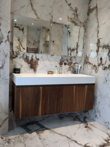 PXL_20241009_091015439-375×500