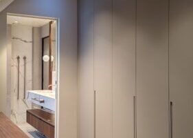 PXL_20260206_152740248-281×500