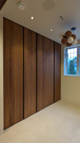 PXL_20260206_161008156-281×500