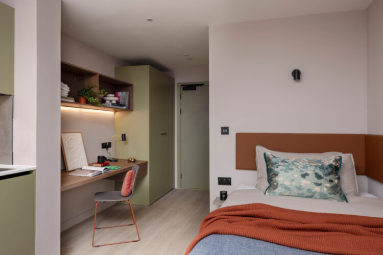 WEB_RES_Peppermill_0050-e1764160304520-750×500