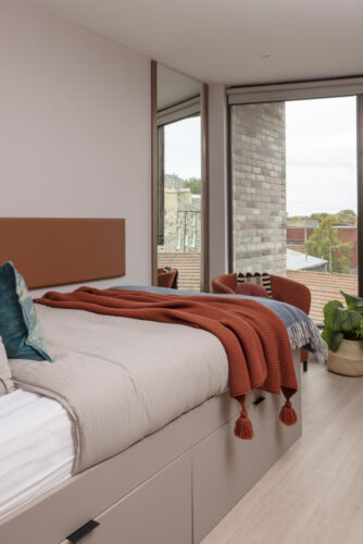 WEB_RES_Peppermill_0052-e1764160278630-334×500