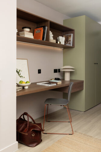 WEB_RES_Peppermill_0065-e1764160145567-334×500