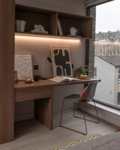 WEB_RES_Peppermill_0088-e1764159900570-400×500